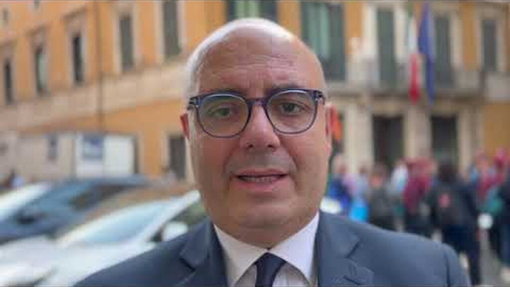 Roma: il Senatore Raoul Russo ai microfoni di Random