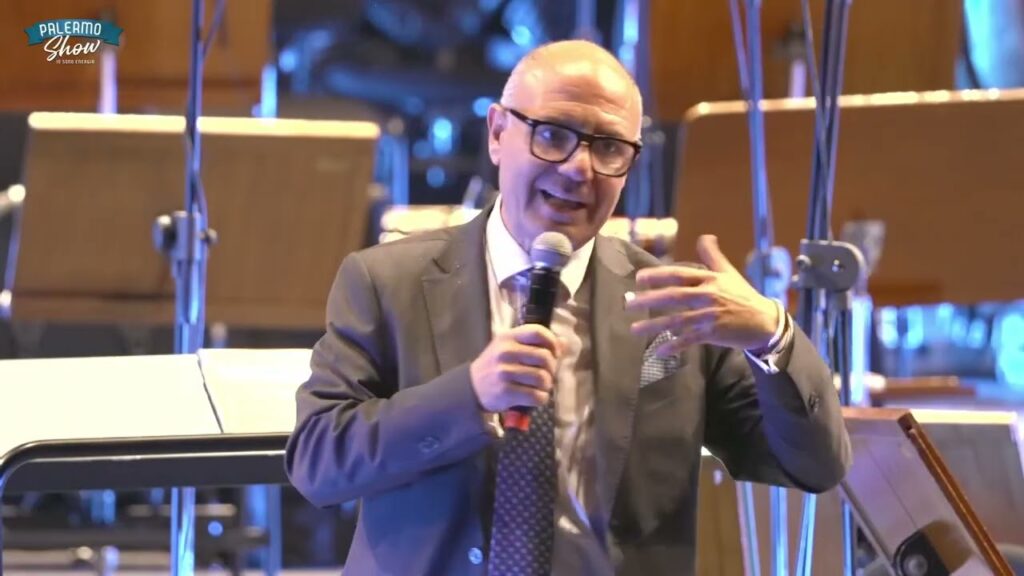 Raoul Russo Senatore della Repubblica al Palermo Show 2025